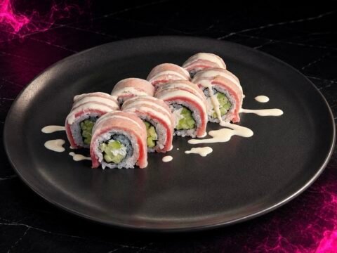 Maguro roll